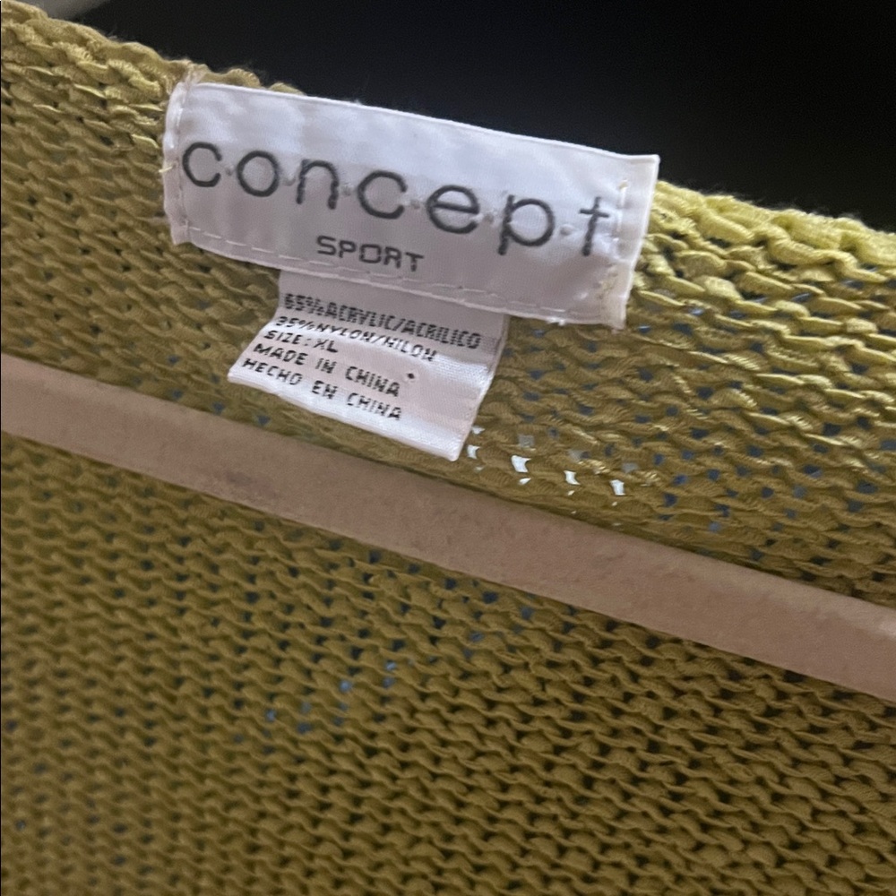 Concept Sport Women's V-Neck Sweater - Olive